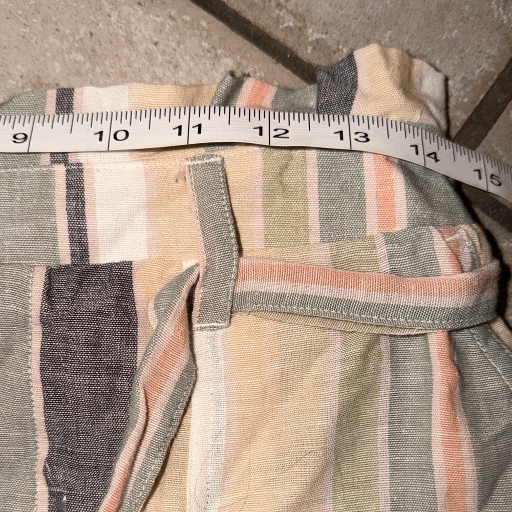 AE| Striped Linen Paperbag Mini Skirt - Picture 7 of 8